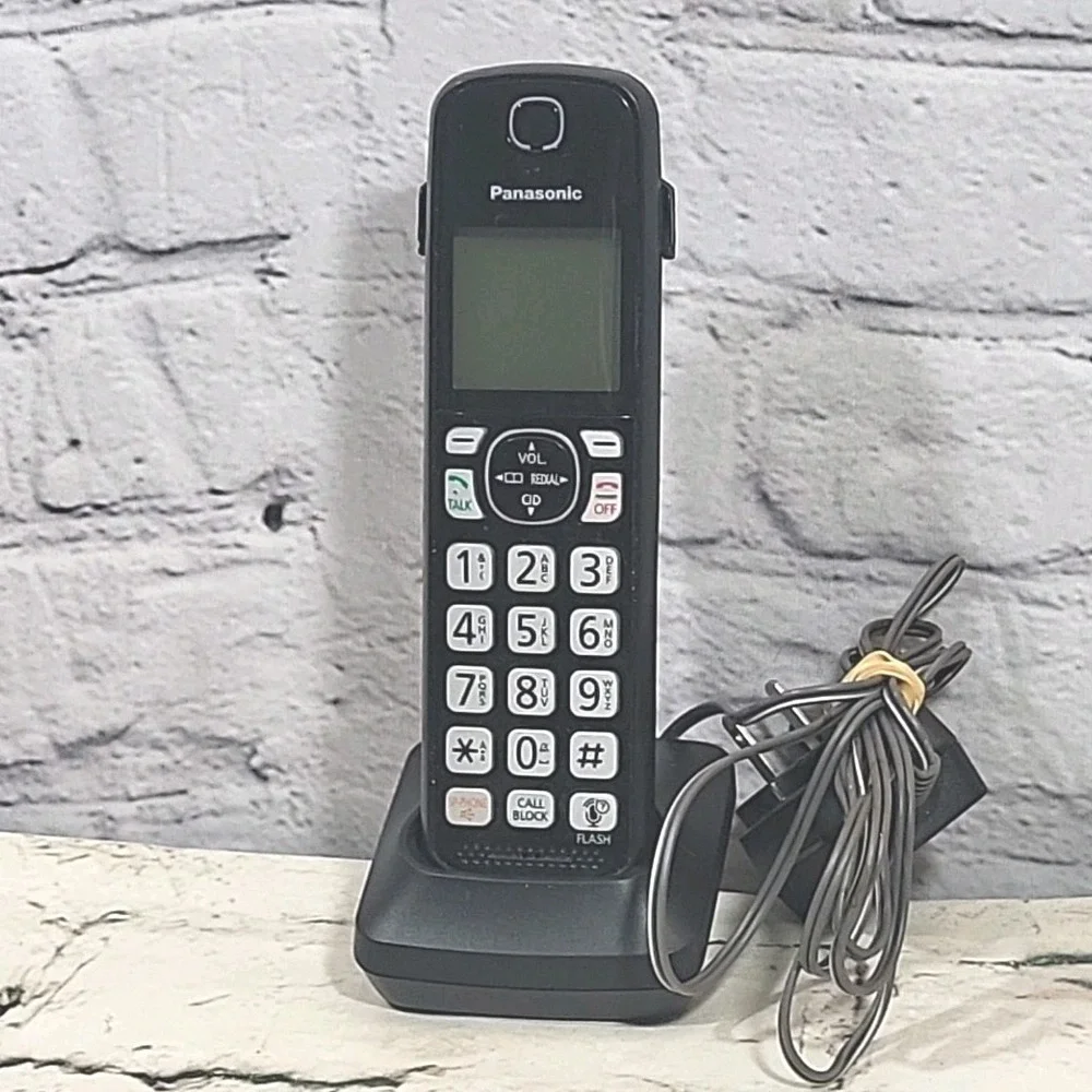 Panasonic KX-TGFA61 Cordless Phone Handset & Charging Base PNLC1078